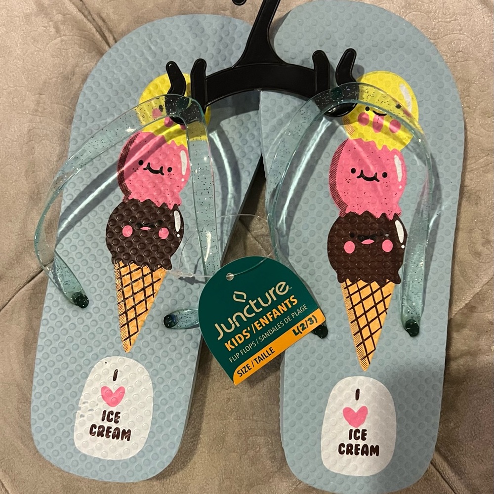 BNWT KIDS FLIP FLOP size 2/3